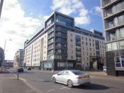 3 Bedrooms Flat for rent in Wallace Street, Tradeston,...