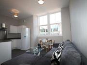 3 Bedrooms Flat for rent in West Bell Street, Dundee DD1