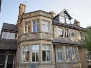 3 Bedrooms Flat for rent in West Cliffe Grove,...