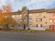 3 Bedrooms Flat for rent in West Pilton Gardens, Pilton,...
