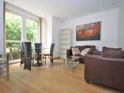 3 Bedrooms Flat for rent in Westferry Road, London E14