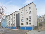 3 Bedrooms Flat for sale in 12 Dumbiedykes Road,...