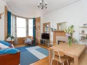 3 Bedrooms Flat for sale in 27/4 Comely Bank Avenue,...