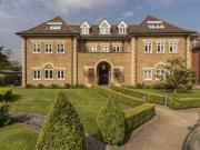3 Bedrooms Flat for sale in 371 Amara Lodge, Cockfoster...