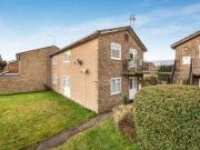 3 Bedrooms Flat for sale in Ashfield Way, Hazlemere,...