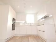 3 Bedrooms Flat for sale in Beauty Block, London, UK SE5