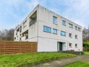 3 Bedrooms Flat for sale in Dreghorn Drive, Colinton,...