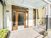 3 Bedrooms Flat for sale in Lawn Lane, London SW8