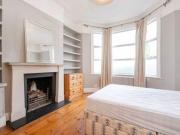 3 Bedrooms Flat for sale in Linden Avenue, London NW10