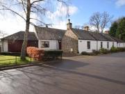3 Bedrooms Flat for sale in Viewfield, School Road,...