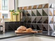 3 Bedrooms Flat for sale in Walworth Square, Walworth,...
