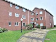 3 Bedrooms Flat for sale in Westcliffe Road, Birkdale,...