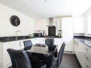 3 Bedrooms for rent in Consort Avenue, Trumpington,...