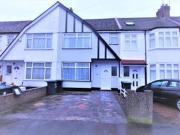 3 Bedrooms for rent in Frederick Crescent, Enfield EN3