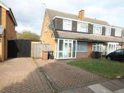 3 Bedrooms for rent in Sudbury Road, Luton LU4