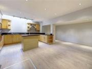 3 Bedrooms for rent in Vintners Row, Chelsea, London SW10