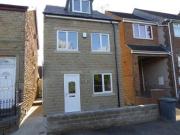 3 Bedrooms for rent in Wharncliffe Drive, Bradford BD2