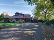 3 Bedrooms for sale in Cavendish Avenue, Dore, Sheffield S17