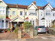 3 Bedrooms for sale in Grantham Road, Chiswick, London W4