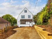 3 Bedrooms for sale in Keston Avenue, Old Coulsdon,...
