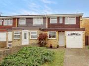 3 Bedrooms for sale in Marriotts Way, Hemel Hempstead HP3