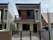 3 Bedrooms House and Lot For Sale in Pilar village Las...