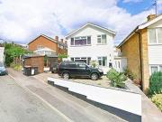 3 Bedrooms Link detached house for rent in Constable...