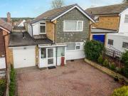 3 Bedrooms Link detached house for sale in Church Mount,...