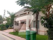 3 Bedrooms Luxurious Villa For Rent, Near Main Entrance...
