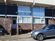 3 Bedrooms Maisonette for rent in Falmouth Road,...