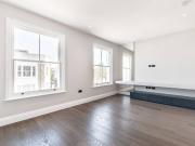 3 Bedrooms Maisonette for Rent in Portobello Road | Foxtons