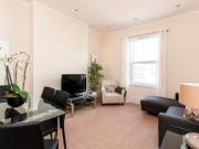 3 Bedrooms Maisonette for rent in St. Peters Road,...