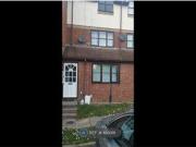 3 Bedrooms Maisonette for rent in The Ridings, Luton LU3