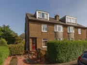 3 Bedrooms Maisonette for sale in 42 Broomlea Crescent,...