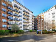 3 Bedrooms Penthouse for Rent in Seven Kings Way | Foxtons