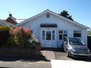 3 Bedrooms Semi detached bungalow for sale in Fitzroy...