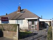 3 Bedrooms Semi detached bungalow for sale in High Lea,...
