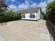 3 Bedrooms Semi detached bungalow for sale in Ralphs...