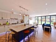 3 Bedrooms Semi detached bungalow for sale in Sunnybank...