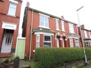 3 Bedrooms Semi detached house for rent in Albert...
