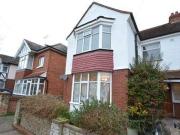 3 Bedrooms Semi detached house for rent in Athelstan...