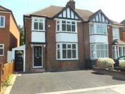 3 Bedrooms Semi detached house for rent in Barton Lodge...
