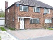 3 Bedrooms Semi detached house for rent in Belloc Close,...