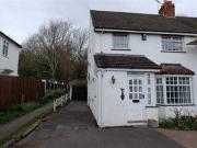 3 Bedrooms Semi detached house for rent in Birch Grove,...