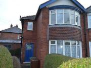 3 Bedrooms Semi detached house for rent in Bradford...