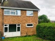 3 Bedrooms Semi detached house for rent in Bradstone...