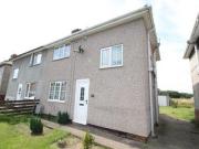 3 Bedrooms Semi detached house for rent in Broadway,...