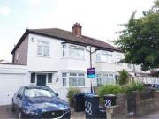 3 Bedrooms Semi detached house for rent in Carolina...
