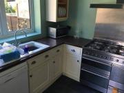 3 Bedrooms Semi detached house for rent in Church Road,...