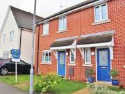 3 Bedrooms Semi detached house for rent in Clare Drive,...